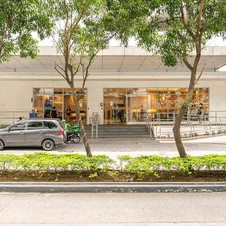 Grass Residences Sm North Edsa And Trinoma Quezon City Εξωτερικό φωτογραφία